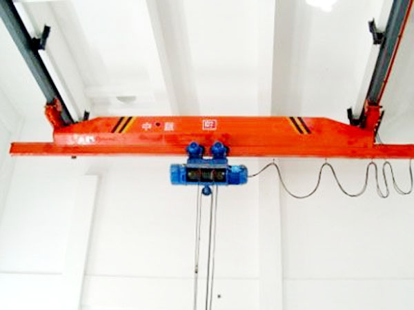 lx型電動單梁起重機(jī)